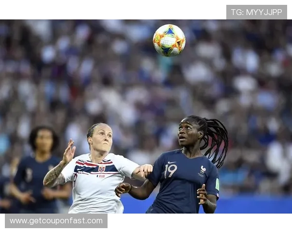 探秘法国南部足球热土尼斯俱乐部的辉煌历史与未来征程