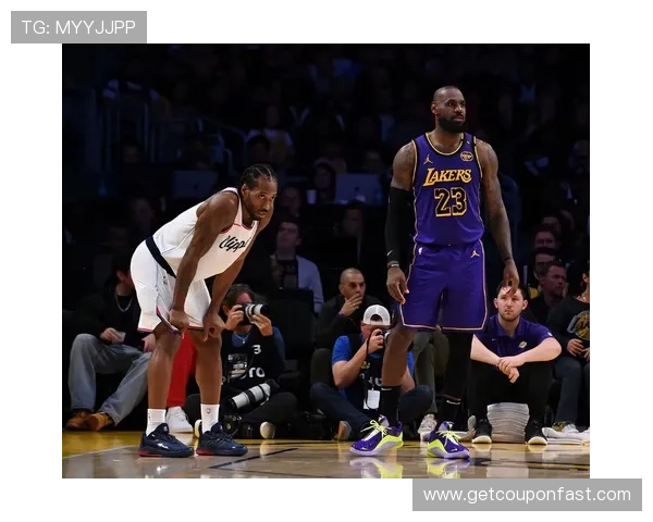 詹姆斯带领湖人逆袭胜勇士 获得个人职业生涯第十八次季后赛胜利